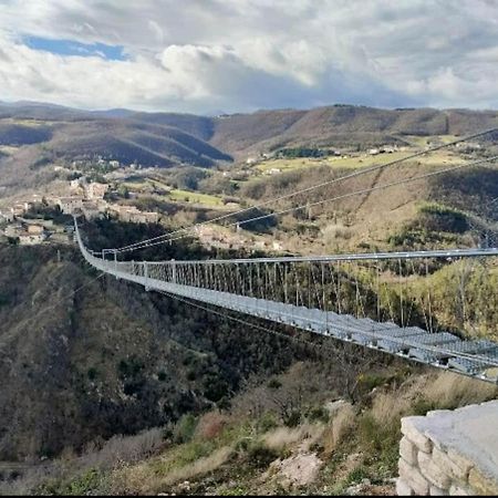 Locazione Turistica Via Valle Verde 24 Colfiorito Eksteriør bilde